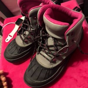 ACG NIKE WINTER BOOTS